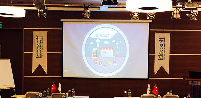 2015 Bursa Bayi ve Satış Ortakları Toplantısı Divan Otelde gerçekleşti.